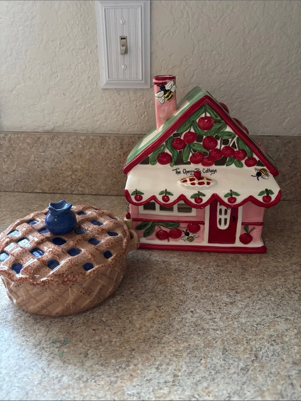 Blue sky clay works  Cherry pie cottage Ceramic candle holder - Pink and Red